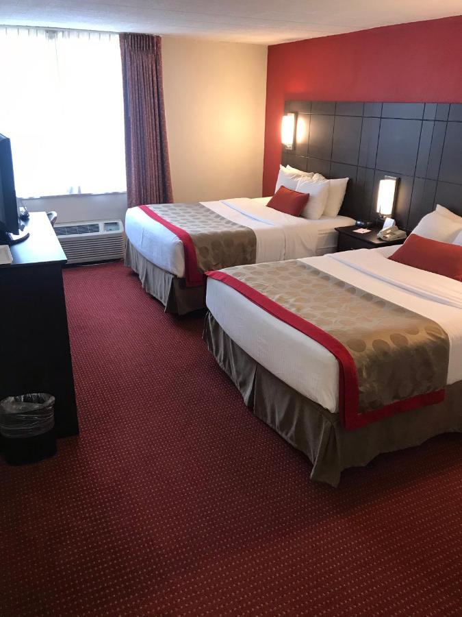 Hotel Ramada By Wyndham Ligonier Exteriér fotografie