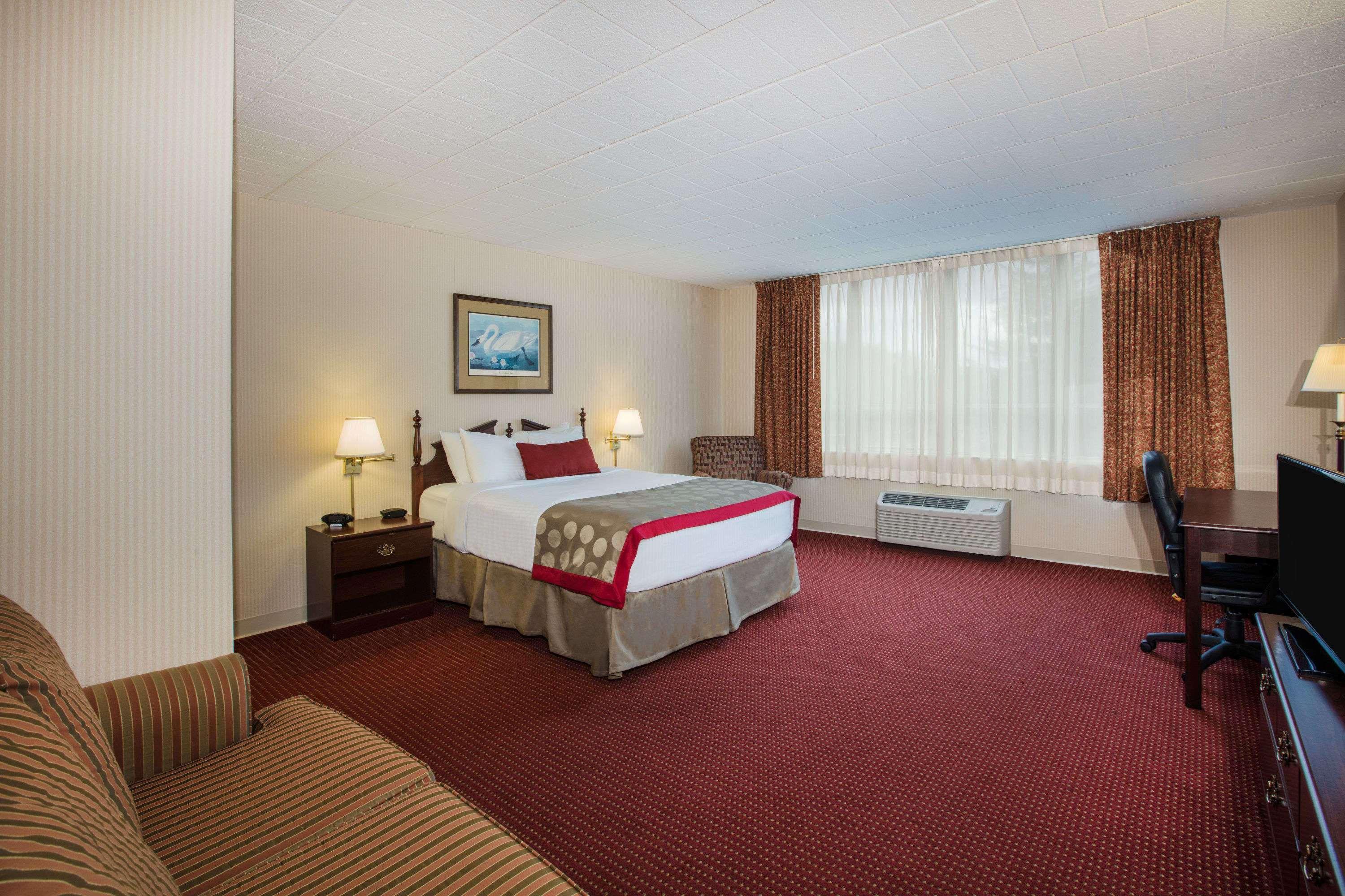 Hotel Ramada By Wyndham Ligonier Exteriér fotografie
