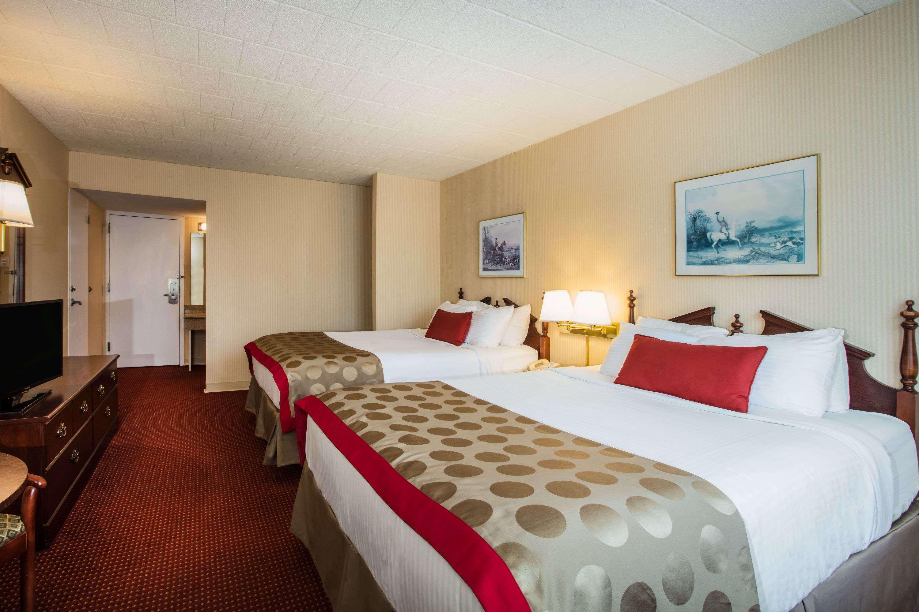 Hotel Ramada By Wyndham Ligonier Exteriér fotografie